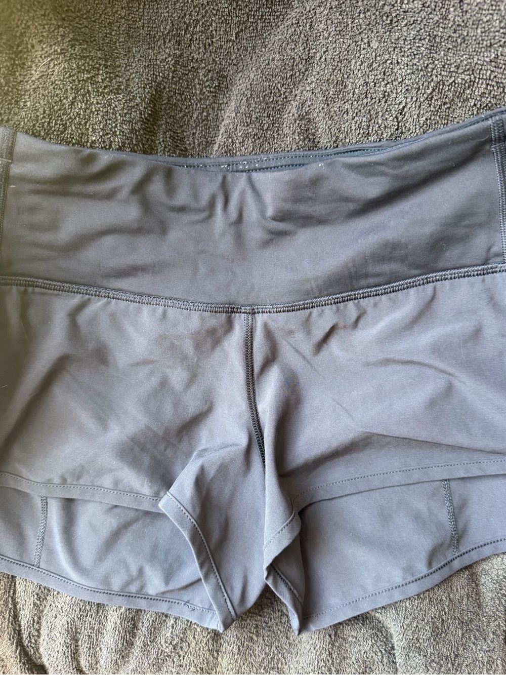 Lululemon Women's Performance Shorts - Black size 4
